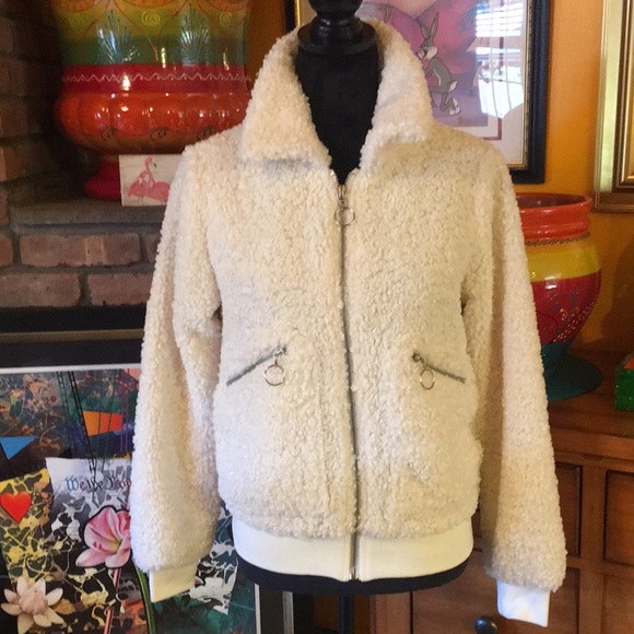 Garage Teddy Coat - Picture 2 of 10